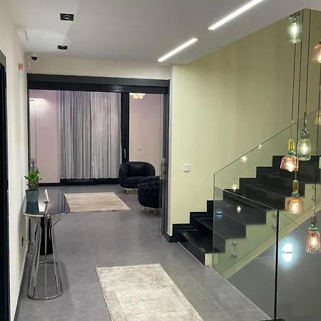 Exklusive Luxus * Glashutten (Hessen)